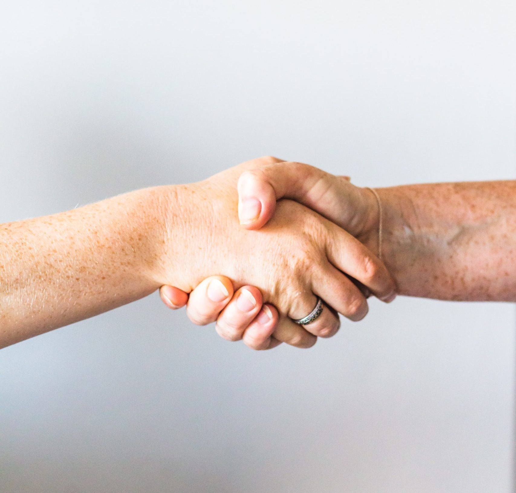 sincerely-media-EtyBBUByPSQ-unsplash
